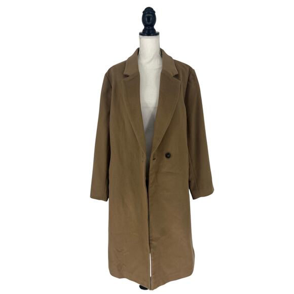 Quince Italian Wool Classic Single-Breasted Coat in Camel - Picture 9 of 13